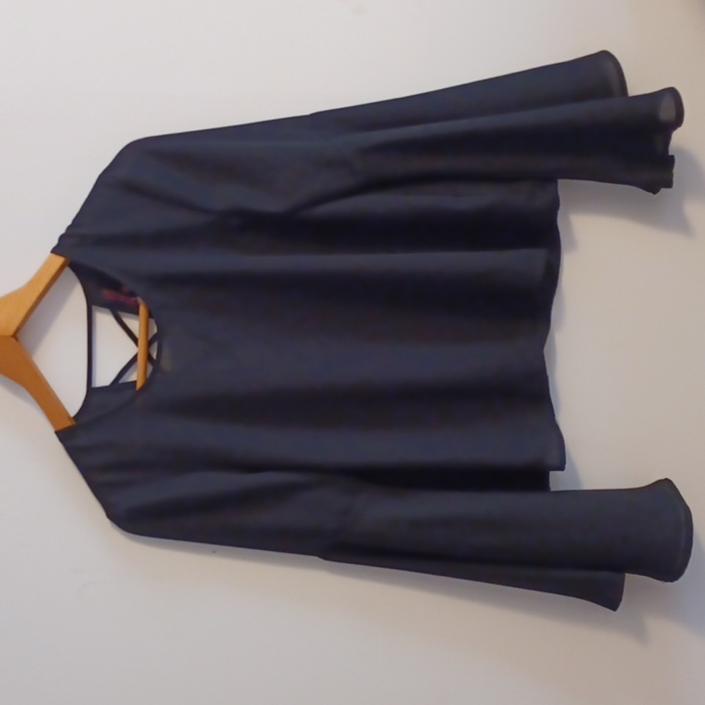 Black MATERIAL GIRL bell sleeve shirt size L